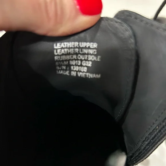 Tory Burch Black Leather Women's Boots - Picture 6 of 6